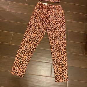 LEOPARD PRINT TWO PIECE SET